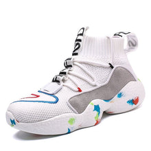 Load image into Gallery viewer, Black Jordan B Shoes