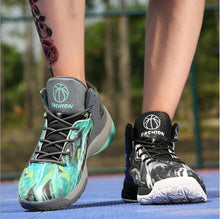Load image into Gallery viewer, Man Light  B Shoes